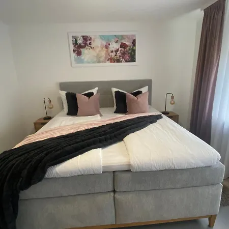 Univers A&b 度假居 *